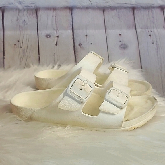 Birkenstock Arizona White Eva Foam Strappy Sandals Youth Size 33 US Size 2-2.5 - Picture 5 of 17